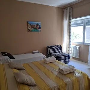  Alojamento de Acomodação e Pequeno-almoço Gina Trastevere Itália