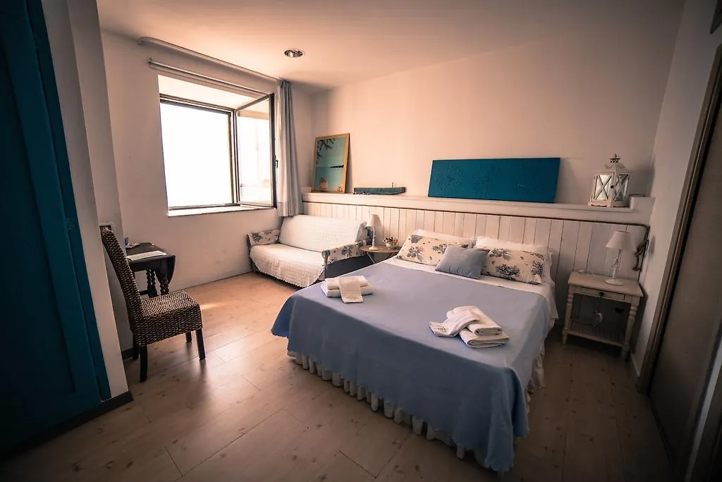 B&B Sottocoperta Taormina Italy