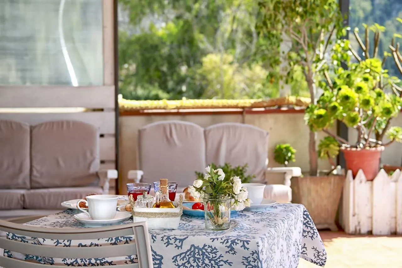 Bed & Breakfast B&B Sottocoperta Taormina Italy